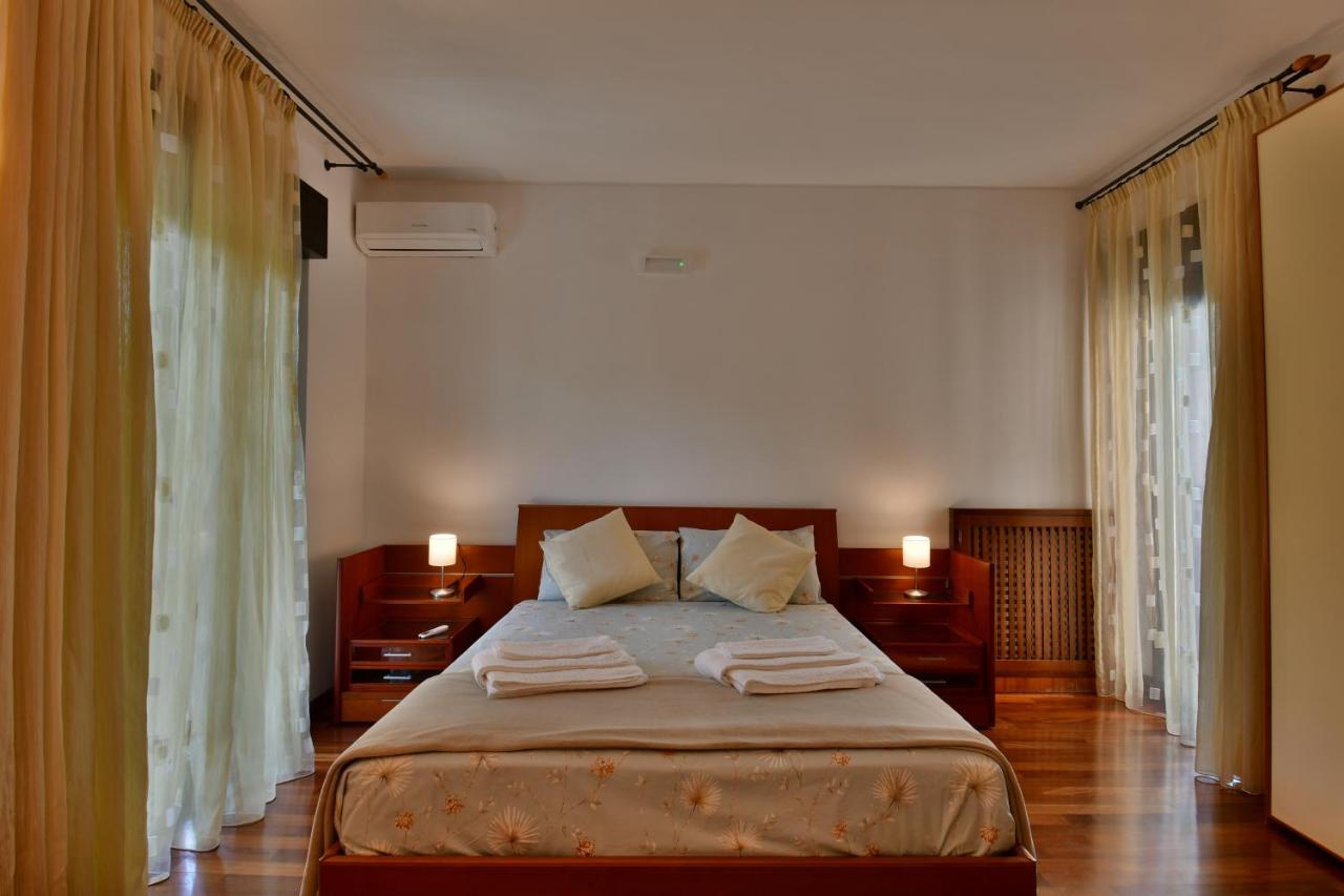 Amaranda B&B Catánia Buitenkant foto